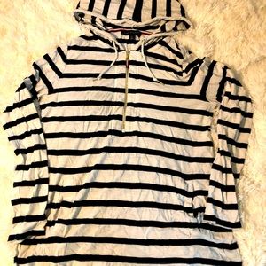 Tommy Hilfiger 1/2 zip hooded shirt